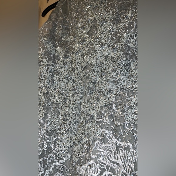 Mac Duggal 20112 NWT Beaded Lace Overskirt Dress - Picture 7 of 11